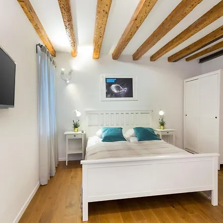 Cozy Montalbano Studios By Irundo Rovinj Exterior foto