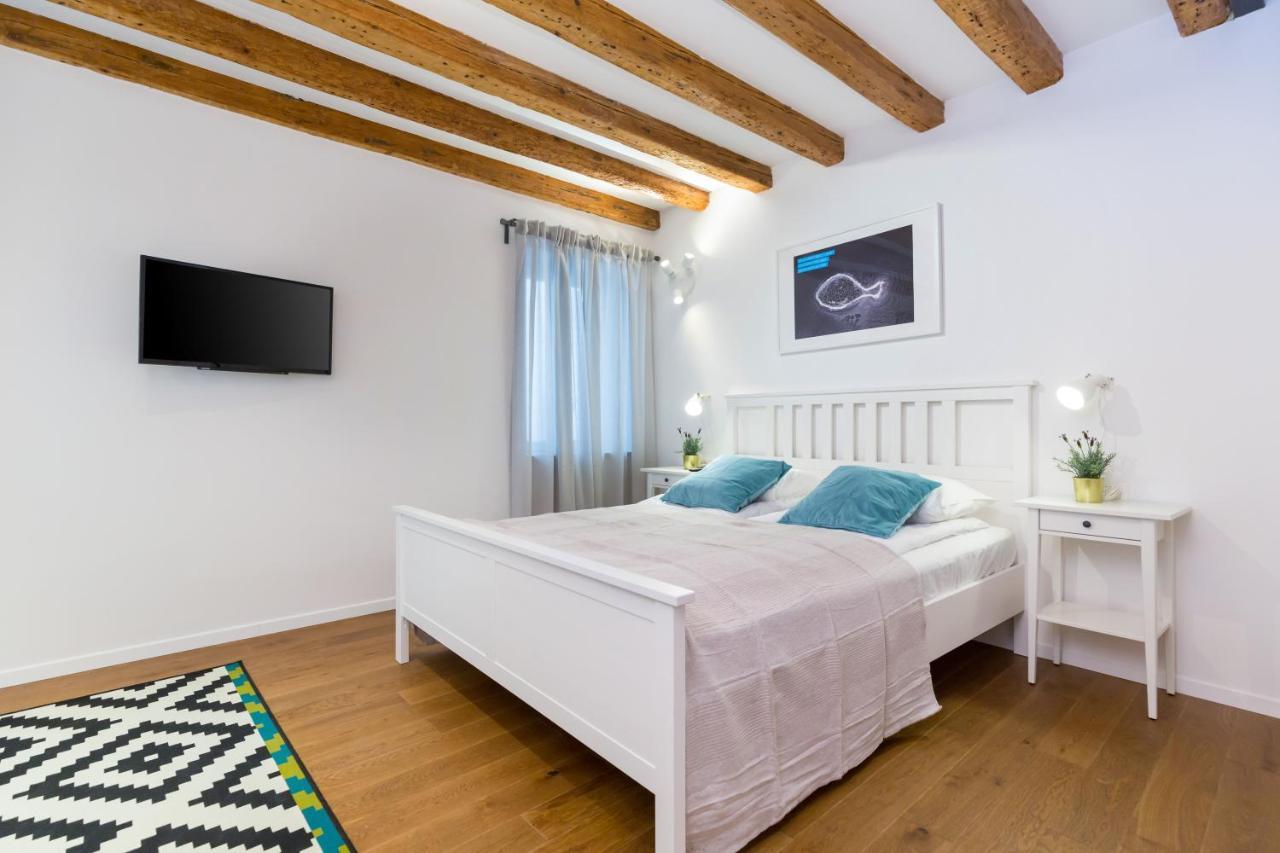 Cozy Montalbano By Irundo Apartment
