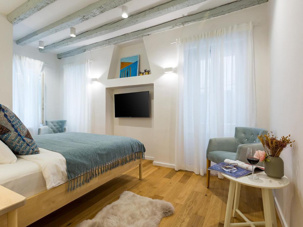 Cozy Montalbano By Irundo * Rovinj